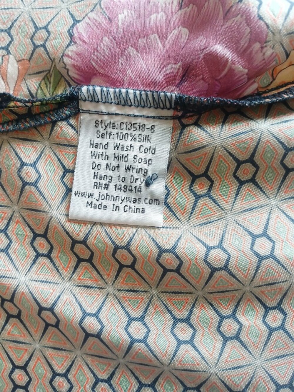 Johnny Was Jenna 100% Silk Floral Multicolor Blouse Women Size XL - Picture 12 of 12